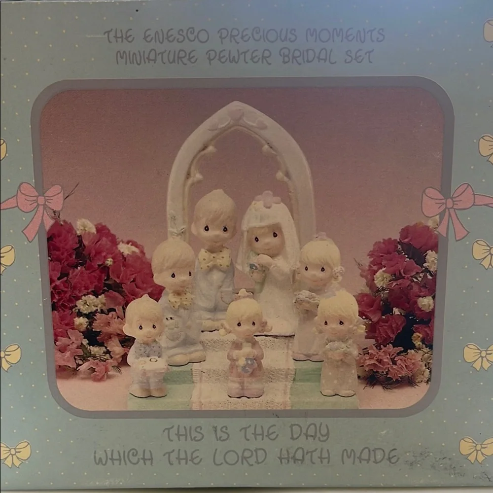 Precious Moments Miniature Pewter Bridal Set π€΅πΌββοΈπ°πΌππ - Picture 4 of 4